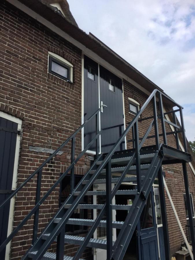 Bed and Breakfast De Distelweide Holsloot Esterno foto
